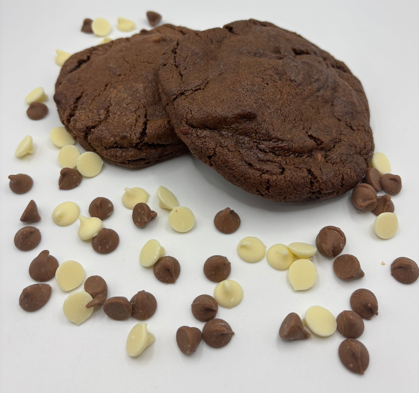 Double choc chip (milk & white chocolate)