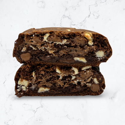 Triple choc chip (Dark, milk & white chocolate)